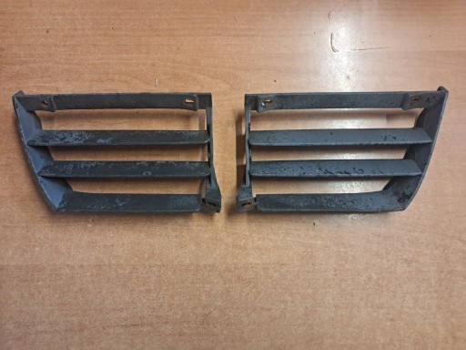 KRATKI der Stoßstange MERCEDES W126 1268840158 1268840058