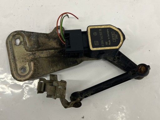 sensor of the level springing Mercedes E Klasa W212 A2123200943 sensor pozio
