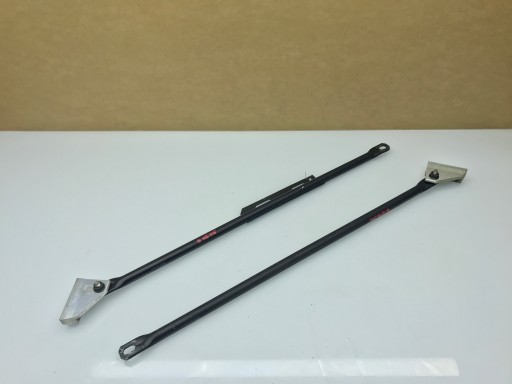 31387654 31391336 - VOLVO XC90 II КРОНШТЕЙН ПЕРЕДНЕЙ БАЛКИ РЕМНЯ, СПРАВА