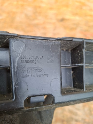 support central of a bumper rear part CUPRA BORN 10E807863A