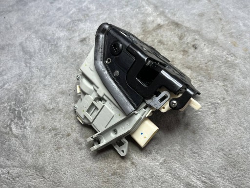 Schloß Tür rechts heck hinten AUDI A8 D4 6 PIN 8K0839016C !J