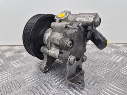 Mercedes E350 CDI W212 pompa servosterzo A0064664801 OM642850