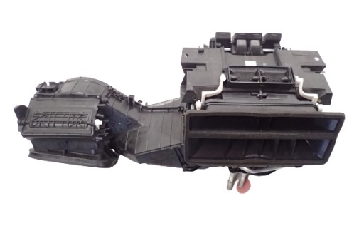 /P10/266 - AUDI A6 C7 нагреватель 4G1820005H