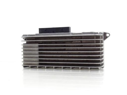 Аудио усилитель радио AUDI Q7 4L и 4L0910223H