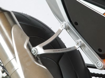 EH0052SIA - КРЕПЛЕНИЕ ВЫХЛОПНОЙ ТРУБЫ+ЗАГЛУШКА ДЛЯ ПОДНОЖКИ RG KTM 690