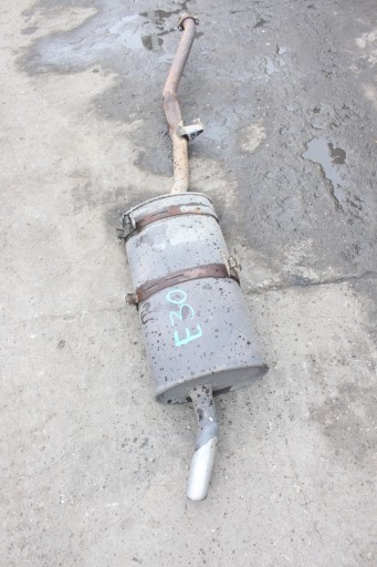 Глушитель выхлопа BMW E30 318i 1988г.