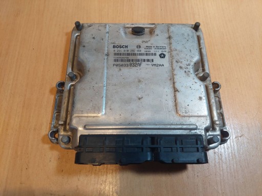 Комп'ютер двигуна chrysler pt cruiser 2.2 crd 0281010292 p05033032af