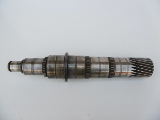 1316304132 - ВАЛ КОРОБКИ ПЕРЕДАЧ ZF 16S DAF MAN RENAULT IVECO