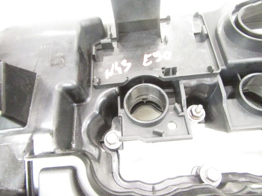 Abdeckung der Ventile BMW e60 e61 e81 e82 e87 e88 e90 e91 e92 N43 N43b20 N43b16