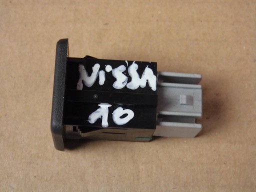 Infiniti QX60 zástrčka adapter port USB ladowania 284H39NF0A