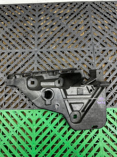 bumper bracket of the rear BMW M2 G87 8495053