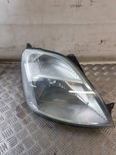 light right front 2S6X13W029AH FORD FIESTA MK6 EUROPA