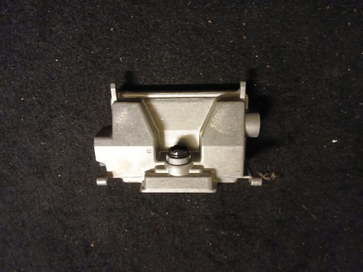 Модуль ассистента движения по полосе передней камеры audi a8 d4 4g0907217a