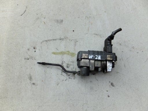 Régulateur Turbines mercedes w211 2,7 cdi 6NW008412