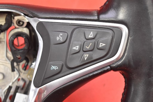 lenkrad SKORZANA MULTIFUNKCYJNA OPEL AMPERA-E 17-20