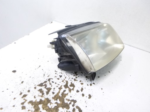 light front right VW Volkswagen Polo 6N2 Lift 2002r. 6N1941016AD VALEO