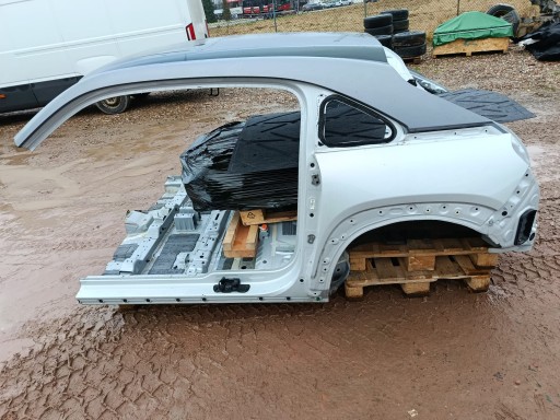 LONGHERONE parafango MINIGONNA posteriore Destra sinistra MAZDA MX30 MX-30