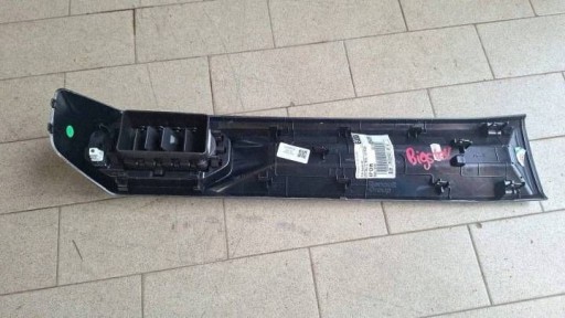 Lüftungsgitter des lüfters dekor Armaturenbrett vorne Seite rechts Dacia Bigster 681340343R