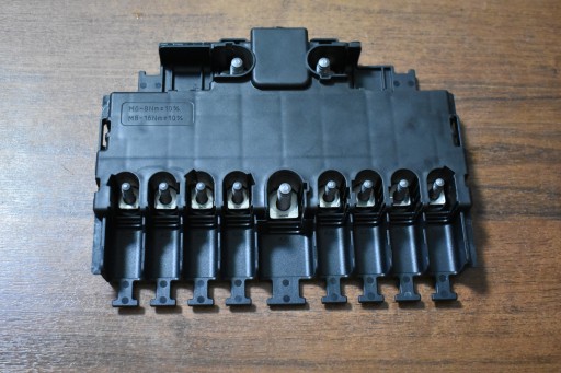 IDEALNY ROZDZIELACZ PRADU Scatola fusibile MERCEDES W223 W232 W465 1