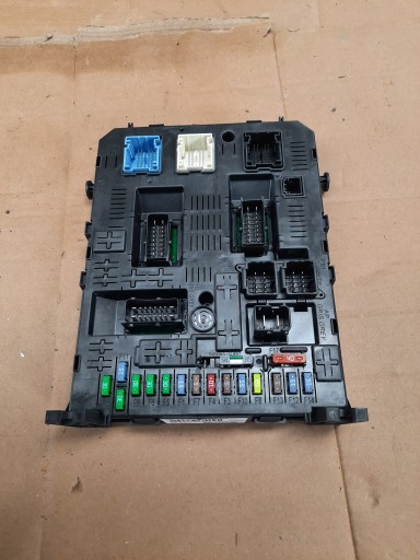 9678477180 - Модуль блока предохранителей peugeot 3008 lift bsi