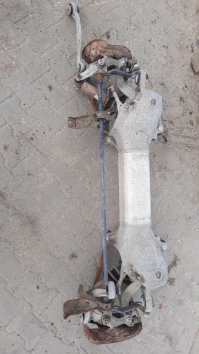 Балка задньої підвіски peugeot 407