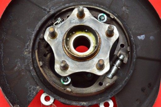 swing of the pivot right rear part INFINITI FX30 2 II FX 3.0 D 238 KM 11-13