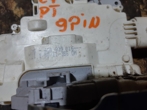 AUDI A6 C7 Schloß Tür rechts heck 9 PIN 4G0839016