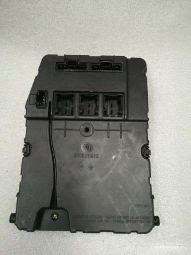 8200780028 - Блок запобіжників renault megane ii