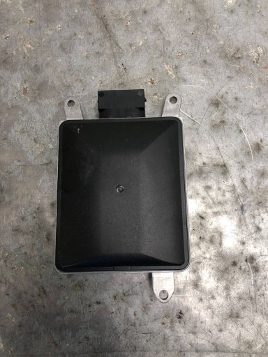 AUDI A8 D4 LIFT sensor MARTWEGO POLA right rear part RADAR DISTRONIC 4H0907568F