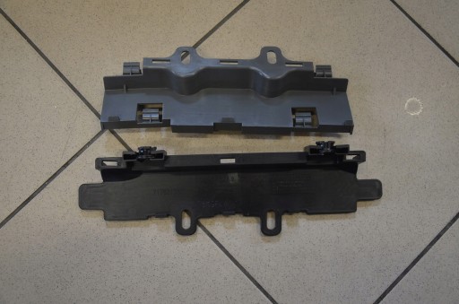 68313579AC 68356783AB - Корыто проводки вверх вниз задний правый Wrangler JL