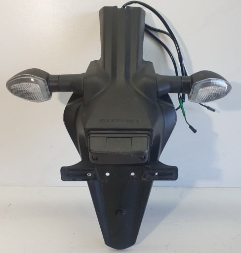 63113-04K0 - Кріплення номерного знака напрямку Suzuki GSX - S GSXS 1000