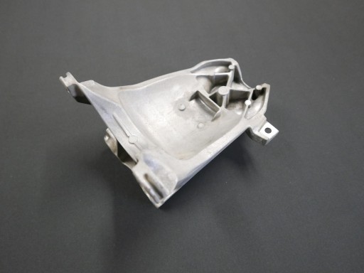 BMW F10 F11 Лапа кронштейн коробки N20 6855212