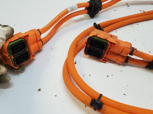 BMW G20 330e 2.0i kabel wiring connecting spoiler
