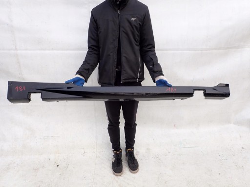 FORD FIESTA VII MK7 ST 12-17 moulding threshold right