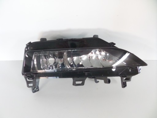 fog light light right SKODA RAPID LIFT 20