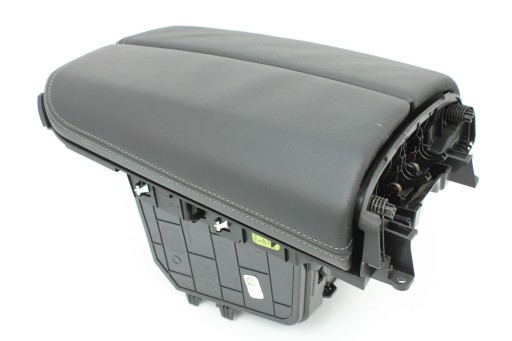 9868439 -01 - Підлокітник з відкидною кришкою бардачка BMW G05 G06