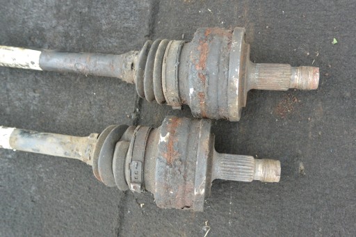 semi-axis rear part left right MERCEDES-BENZ W203 W209 1.8K OM271 KOMPLET A2033501756