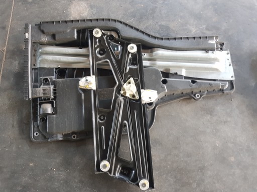 658745125 - Механизм подъема окна правой двери man tgx