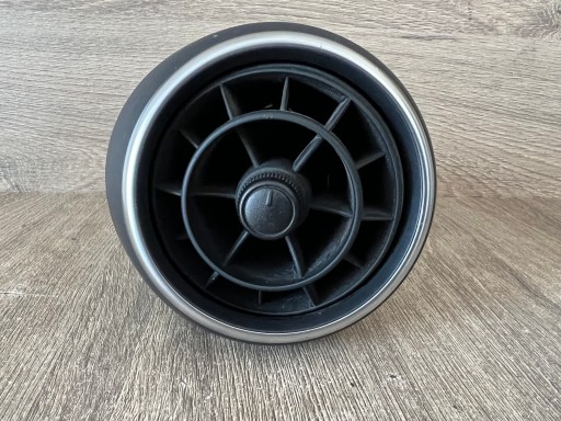 grid air conditioning devices air front AUDI A1 8X1820901