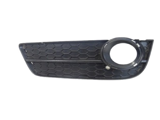 grid of a bumper front front left AUDI A5 8T 8T0807681