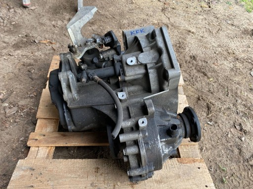 VW POLO V SKODA SEAT 1.6 TDI komplett Getriebe KFK
