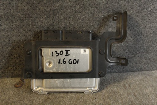 39199-2B201 - Водій hyundai i 30 ii 1.6 gdi 2012-017