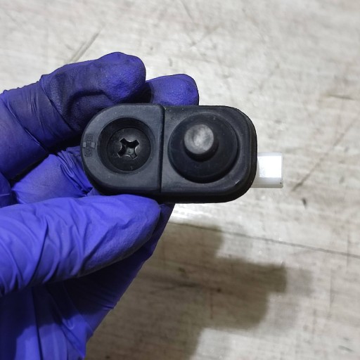 Sensor otwarcia Tür Suzuki Vitara (LY) D000