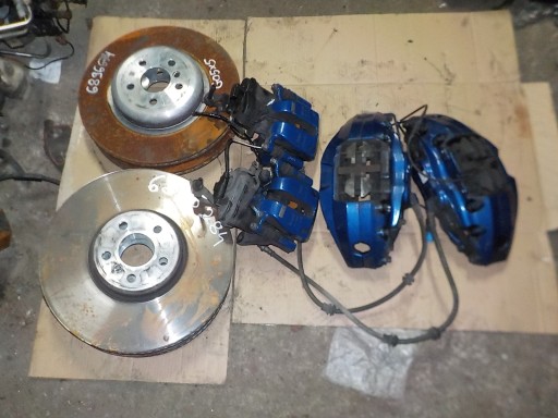 Диски гальмівні колодки bmw x5 g05 6885583 52406b 6896674