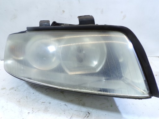 light front front right AUDI A4 B6 XENON