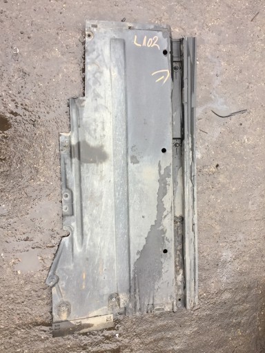 AUDI A4 B8 A5 Blende Abdeckung abdeckung des Bodens Unterfahrschutz links