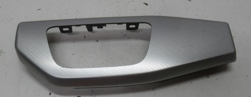 AUDI A4 B9 AVANT 3.0 TDI 18R Moulage DEKRO du tableau de bord 8W1853189