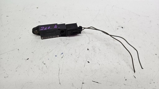Mercedes E klasa 211 Sensor zderzeniowy airbag öv, szíj vorne 0028202726