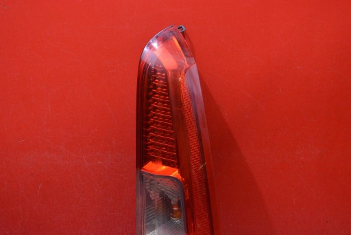 light right rear part rear upper 30643331 VOLVO V70 2 II KOMBI 00-05