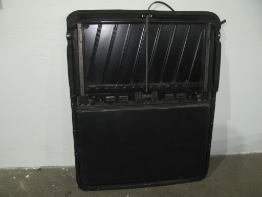 Mercedes W124 седан Люк на крыше